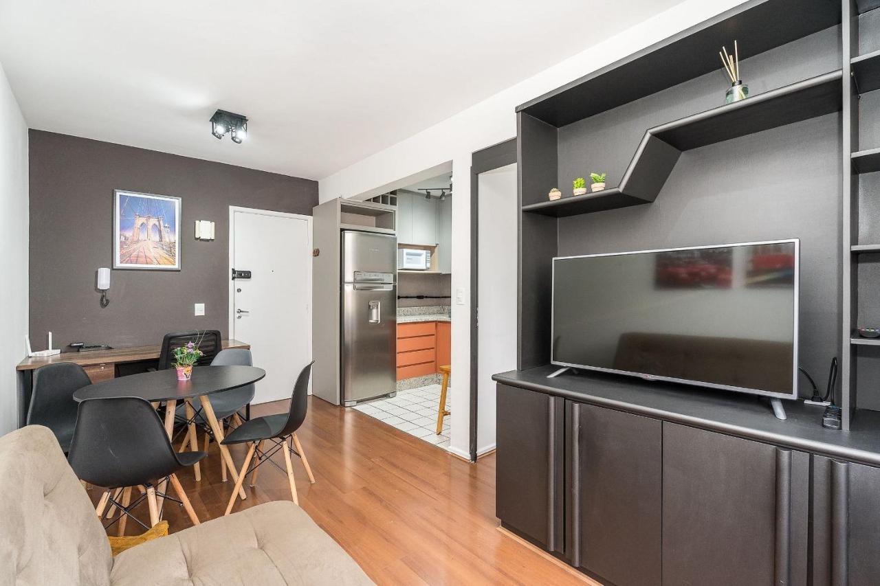 Predio Fantastico No Bairro Mais Requisitado De Куритиба Экстерьер фото