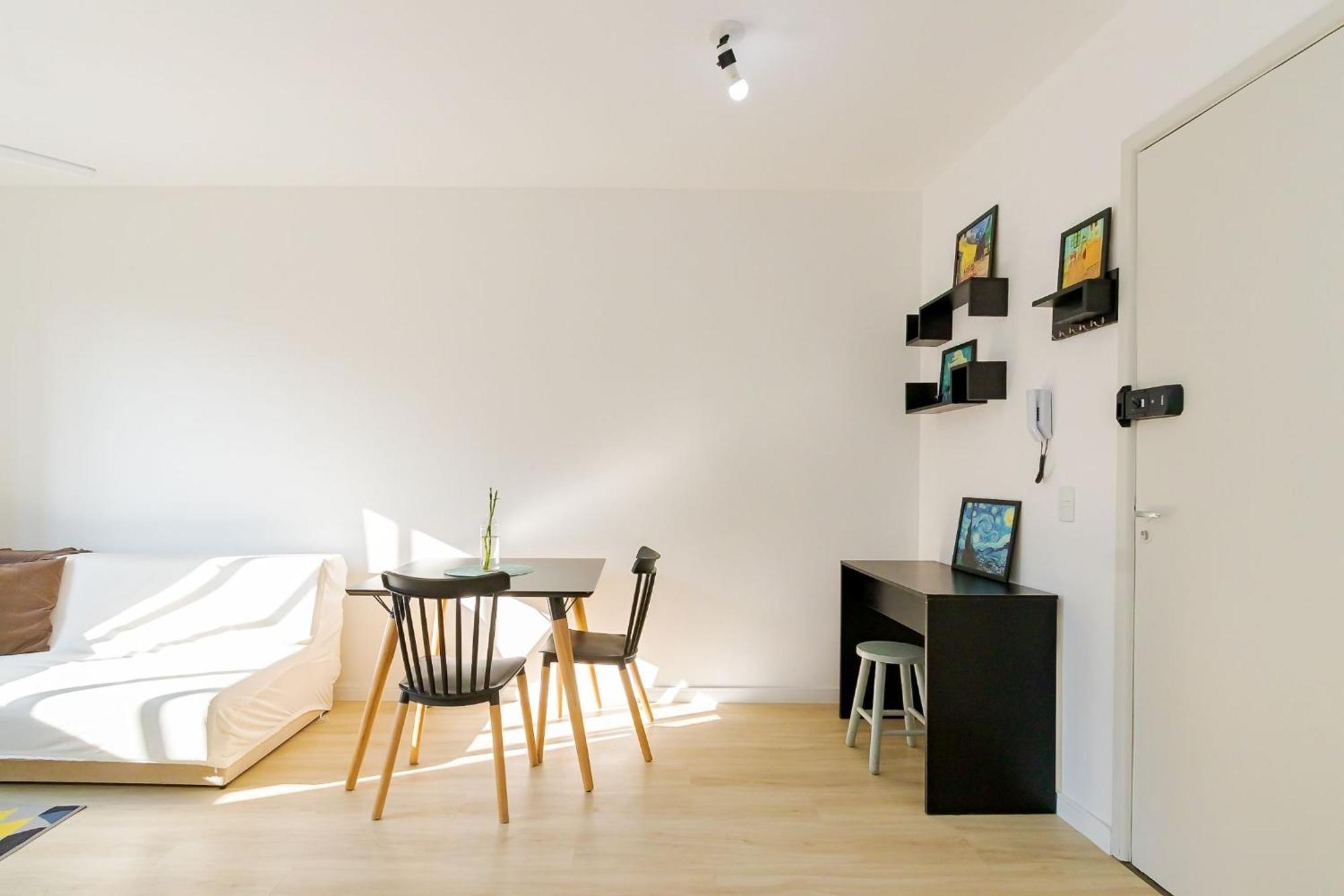 Predio Fantastico No Bairro Mais Requisitado De Куритиба Экстерьер фото